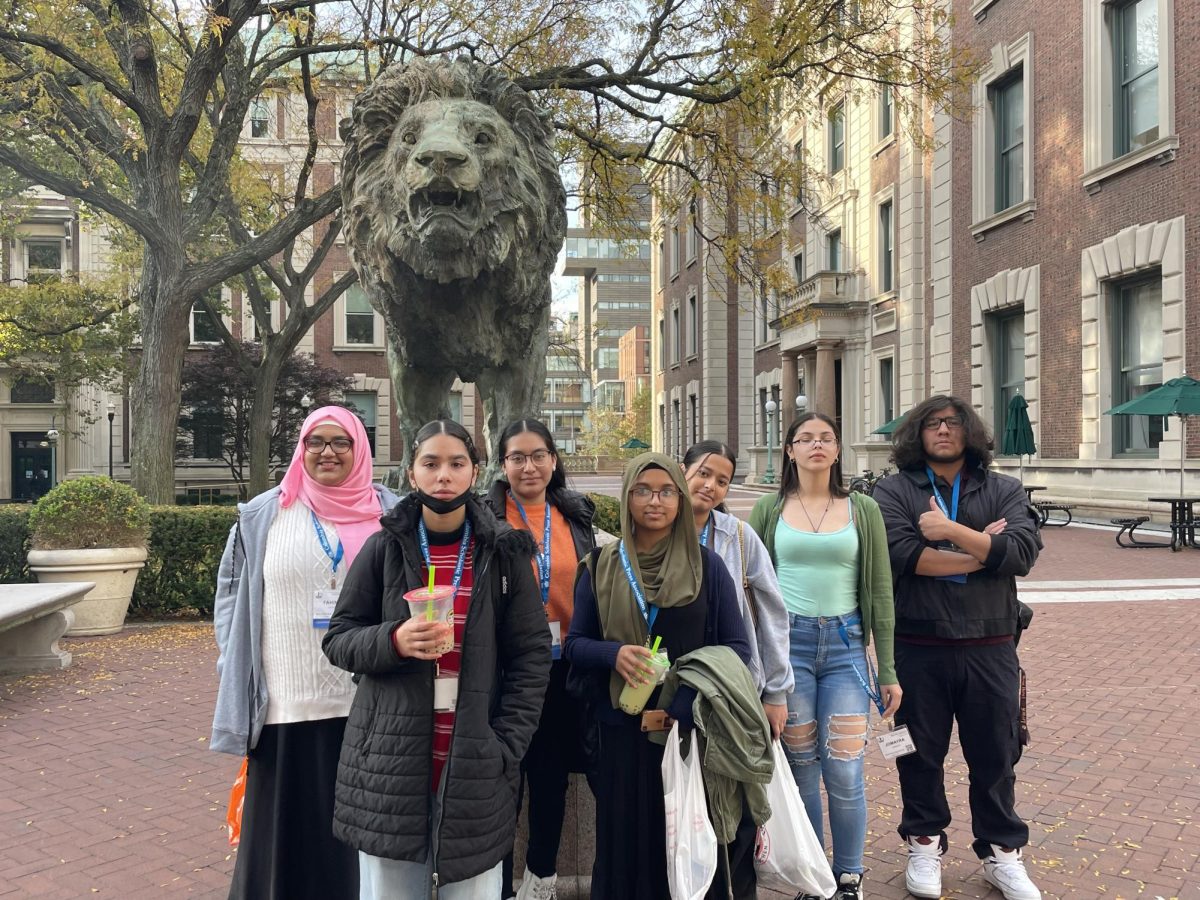 Seven+students+from+the+Bronx+River+News+staff+received+grants+to+attend+a+journalism+conference+at+Columbia+University+in+Manhattan+on+Nov.+6.+