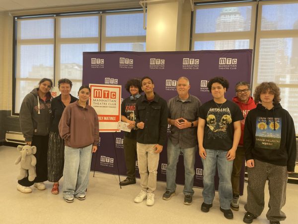 Participants in the Manhattan Theatre Club workshop had the chance to discuss the themes of the play "The Balusters" before seeing it on Broadway. 
(Photo courtesy of MTC)